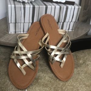 American Eagle Sandals